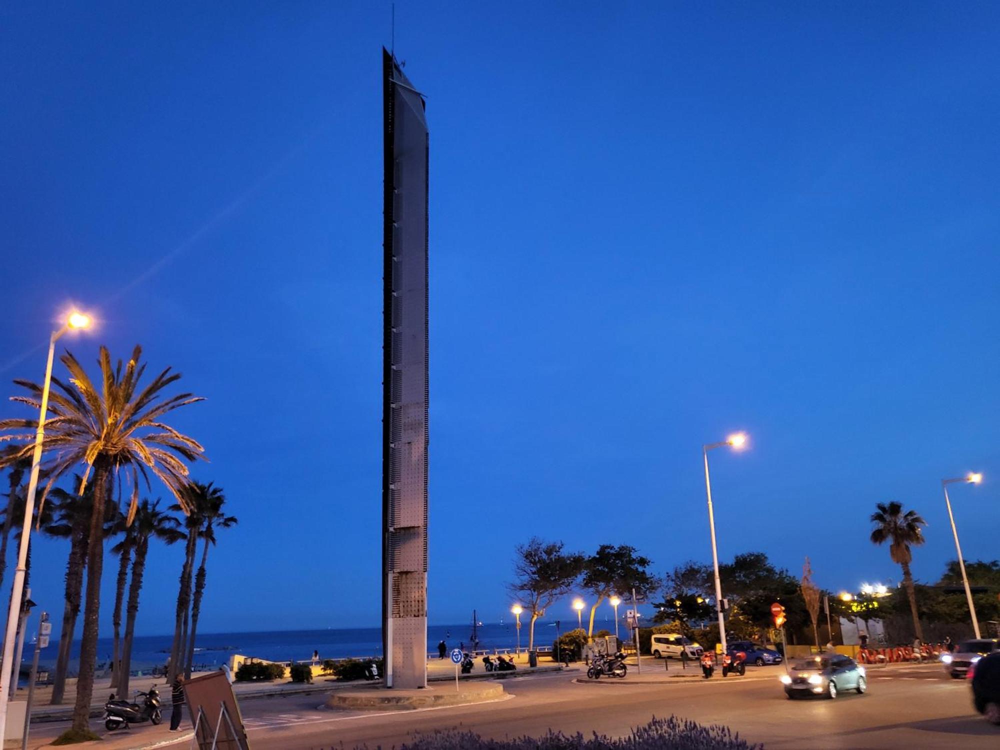 Stunning Flat For 6 People 3 Blocks From The Beach Plus Welcome Breakfast Barcelona Buitenkant foto